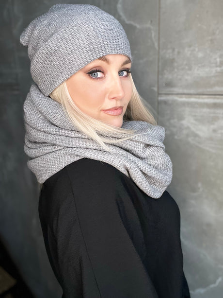 Skjól knit Grátt