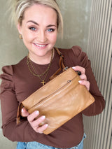Crossbody taska með mörgum hólfum