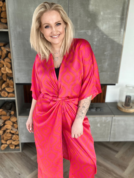 Dögg wrap satin kjóll