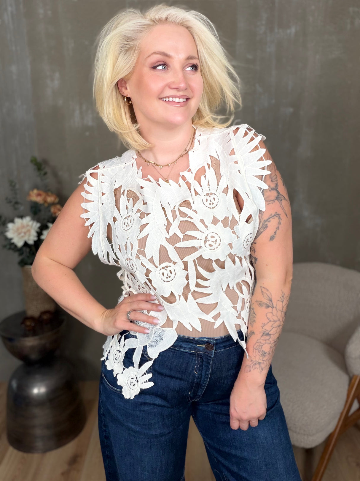 Yrsa Lace Top