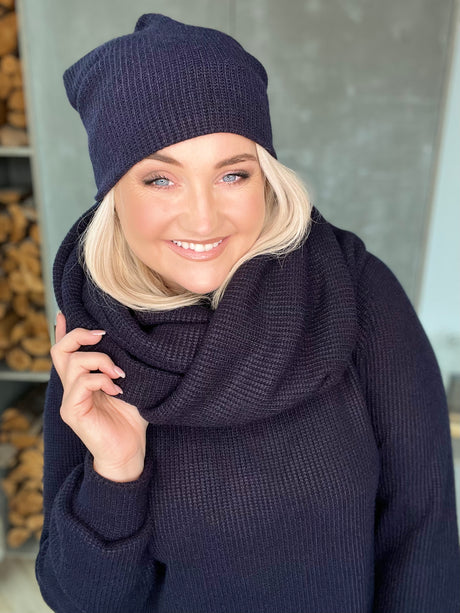 Skjól knit Navy
