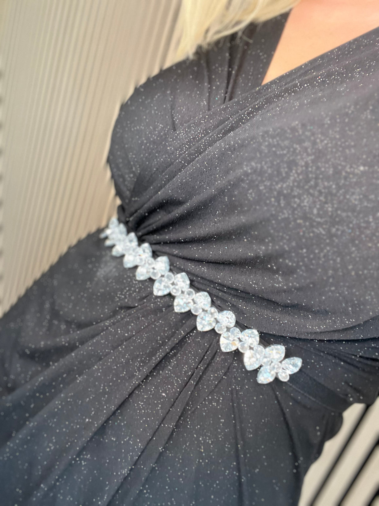 Teygjubelti semelíu steina:3 litir