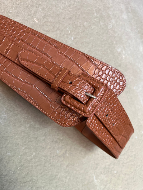 Teygjubelti breitt með grófri áferð