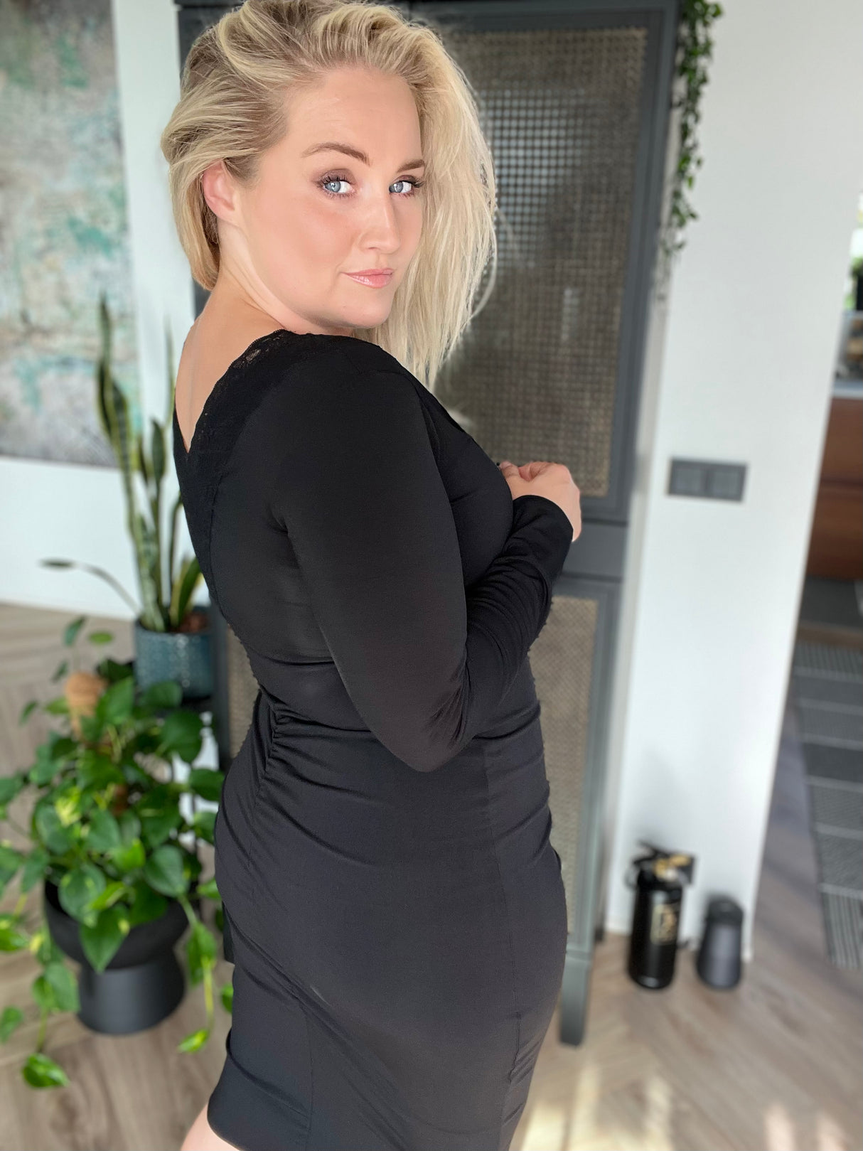 Spjót kjóll sv síðerma