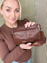 Crossbody taska með mörgum hólfum