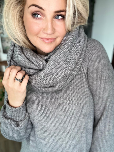 Skjól knit Grátt
