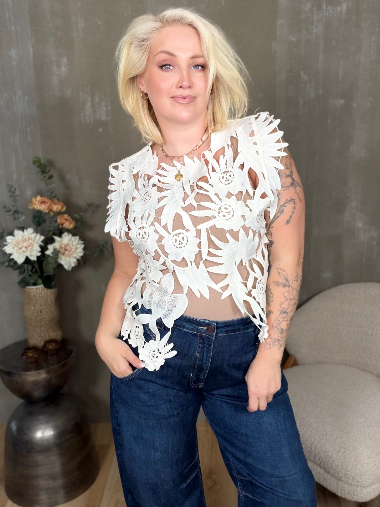 Yrsa Lace Top