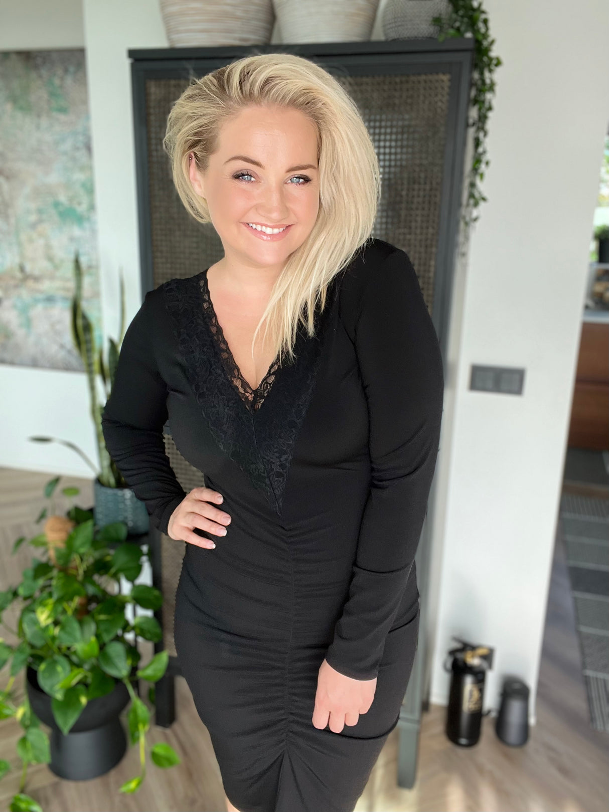 Spjót kjóll sv síðerma