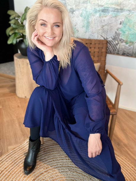 Hanna siffon kjóll