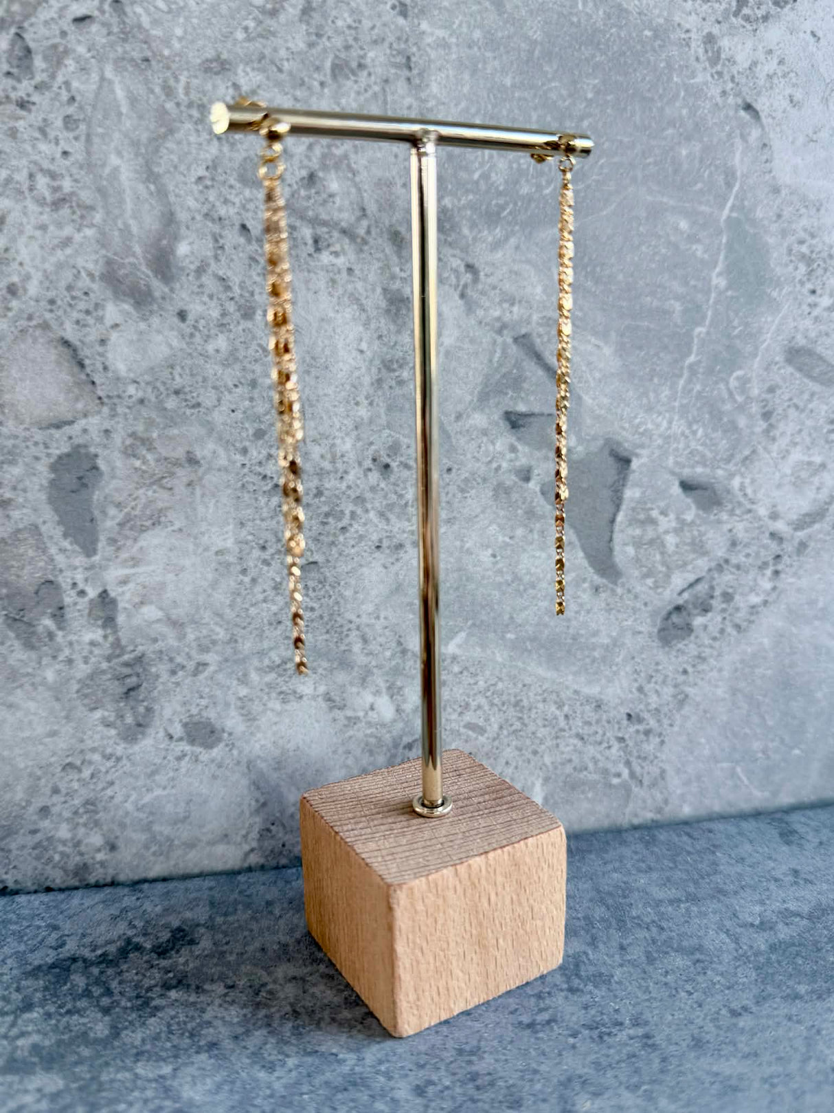 Lokkar með fínlegum keðjum 3 síddir